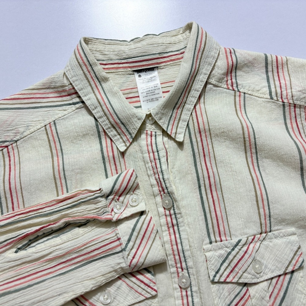 Patagonia Shirt Organic Cotton Button Up Stripes Ivory Flap Pockets Women Size 6